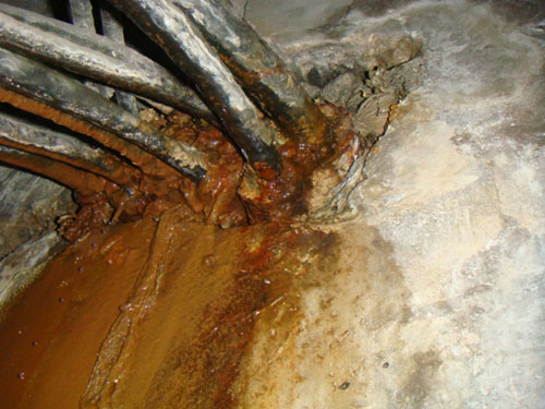 堵漏公司在进行地下工程伸缩缝堵漏必须遵守的
